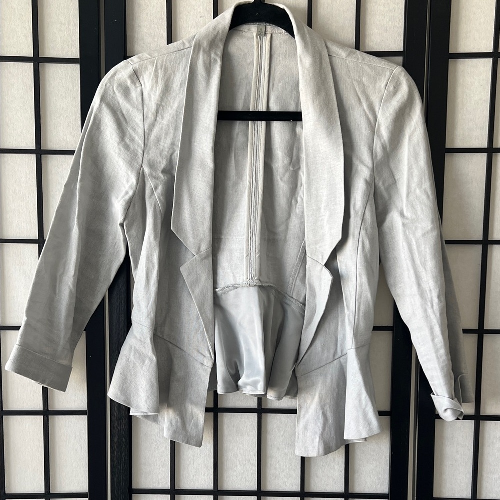 Elegant Gray Women's Blazer